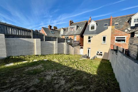 60 Queens Road, Swanage, BH19 2EU