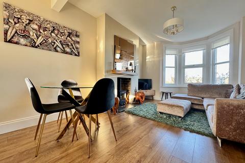 60 Queens Road, Swanage, BH19 2EU