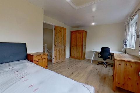 undefined, Manor Road, Guildford, Surrey, GU2 9NR