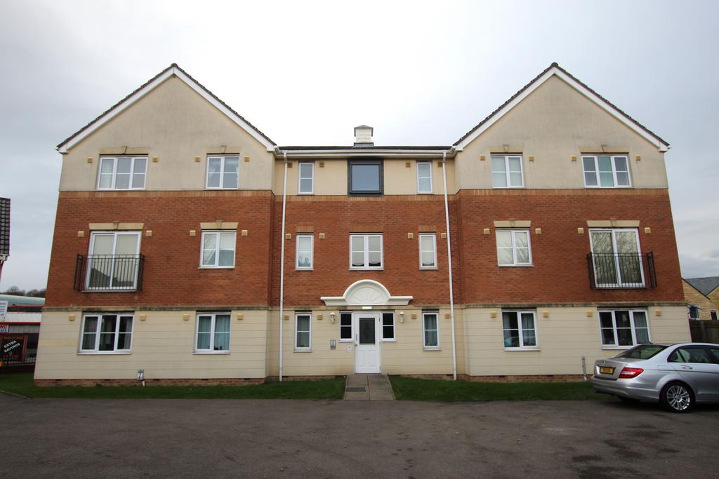 Manor Park Road, Cleckheaton, BD19 2 bed apartment £650 pcm (£150 pw)