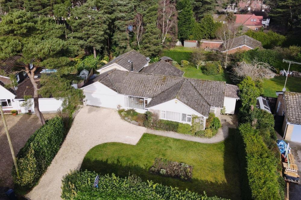 Ashley Heath, Ringwood, BH24 2JN 4 bed detached house for sale £985,000