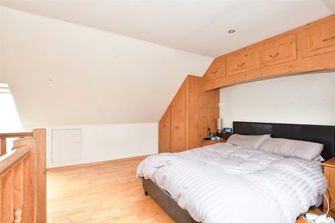 4 bedroom link detached house for sale, Meteor Close, Milton Regis, Sittingbourne, Kent