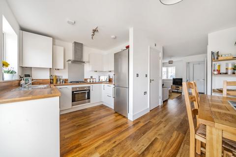 3 Abraham Way, Bordon, GU35 0FU