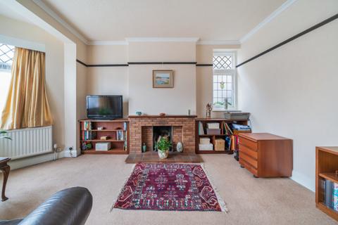 26 Princes Gardens, Acton, London, W3 0LG