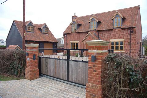 4 bedroom detached house for sale, Watts Bungalow, School Lane, Great Leighs