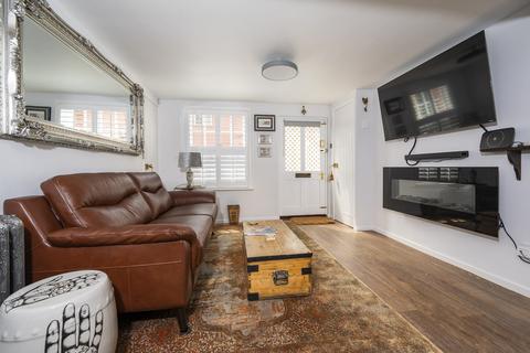 1 bedroom end of terrace house for sale, Shilling Street, Sudbury CO10