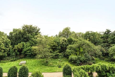 3 bedroom apartment for sale, Hyde Park Gardens, London W2