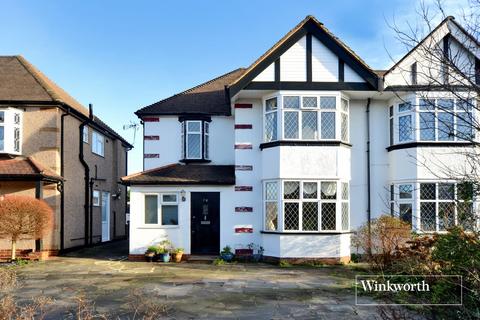 76 Bradstock Road, Epsom, KT17 2LQ
