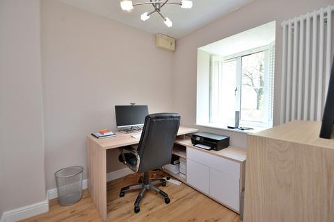 7 Curtis Croft, Shenley Brook End, Milton Keynes, MK5 7ET
