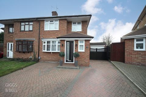 12 Collingtree, Luton, LU2 8HN