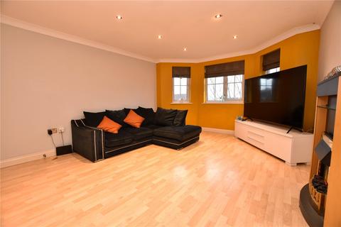 18 Dingle Close, Radcliffe, Manchester, M26 1UN
