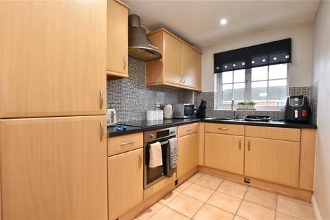 18 Dingle Close, Radcliffe, Manchester, M26 1UN