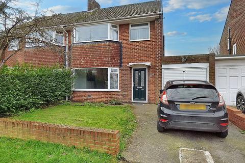 3 bedroom semi-detached house for sale, Thorntree Drive, West Monkseaton, Whitley Bay, Tyne and Wear, NE25 9NR