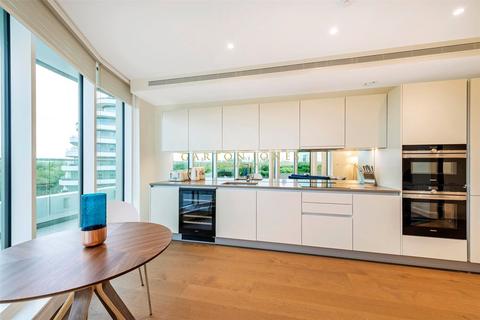 2 bedroom apartment for sale, Altissima House, 340 Queenstown Road, Vista Chelsea Bridge, SW11