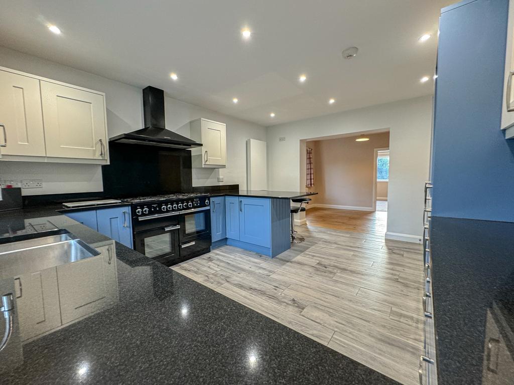 Hampton Park, Hereford, HR1 4 bed detached house for sale £699,950