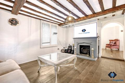 Warlies Lodge Horseshoe Hill, Waltham Abbey, EN9 3SL