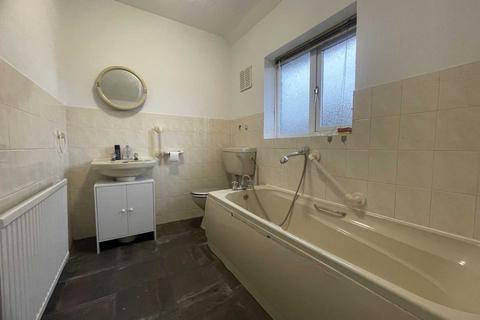 undefined, Witney Grove, Wolverhampton WV10