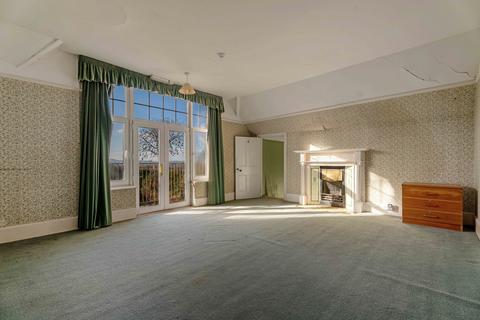 20 Whittington Road, Worcester, WR5 2GA