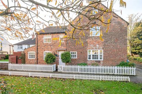 5 bedroom detached house for sale - Old Road, Cawood, Selby, YO8