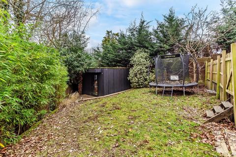 4 Broad Oak Close, Tunbridge Wells, TN2 5UF