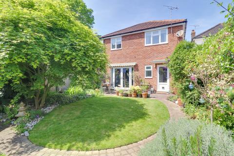 4 bedroom detached house for sale, Lyndock Place, Woolston
