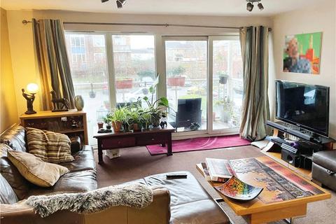 2 bedroom apartment for sale, Primrose Close, Luton, Bedfordshire