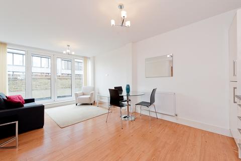 1 bedroom flat to rent, Whitechapel High Street, London E1