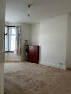 28 Kitchener Road, London, E7 8JL