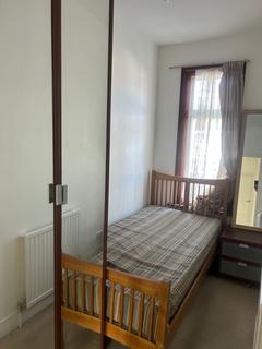 28 Kitchener Road, London, E7 8JL