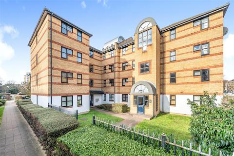 Flat J, 2 Transom Close, London, SE16 7FH