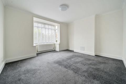 1 bedroom ground floor flat for sale, Daux Way, Billingshurst, RH14