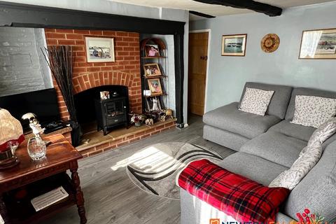 2 bedroom cottage for sale, Church Lane, Balderton NG24