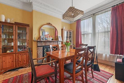 139 Windsor Road, London, E7 0RA