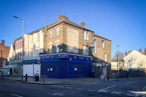 Retail property (high street) for sale, 136 High Road, East Finchley, London, N2 9ED