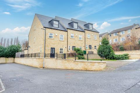 5 bedroom townhouse for sale, Soothill, Batley WF17