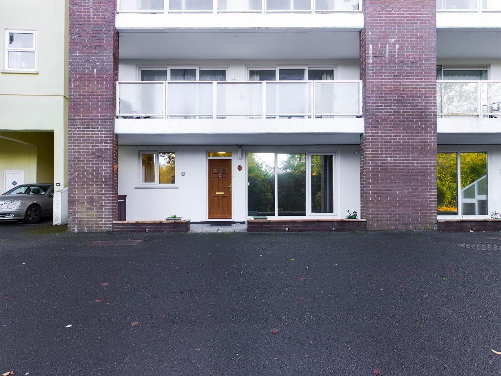 Langland Road, Mumbles, Swansea, SA3 1 bed flat for sale £210,000