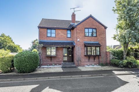 6 bedroom detached house to rent, Available SEPT 2025 - Rooms - Turnpike Close