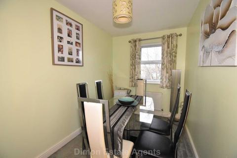 2 bedroom flat for sale, Brockhurst Road, Gosport