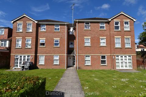 2 bedroom flat for sale, Brockhurst Road, Gosport