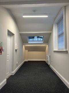 Property to rent - Office, 5 Edith Walk, Malvern, Worcestershire, WR14 4QH