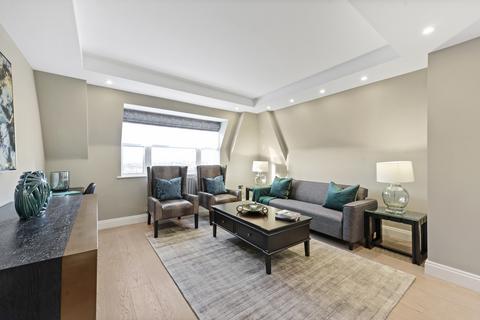 3 bedroom penthouse to rent, Boydell Court, NW8