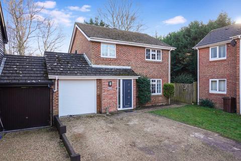 5 bedroom detached house for sale, Leybourne Close, Chatham