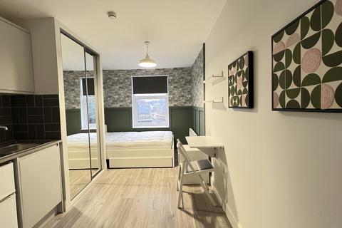 undefined, Stockwood Crescent, Room 5, Luton, Bedfordshire