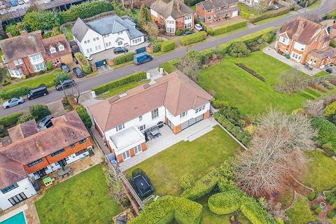 5 bedroom detached house for sale, Hutton, Brentwood CM13