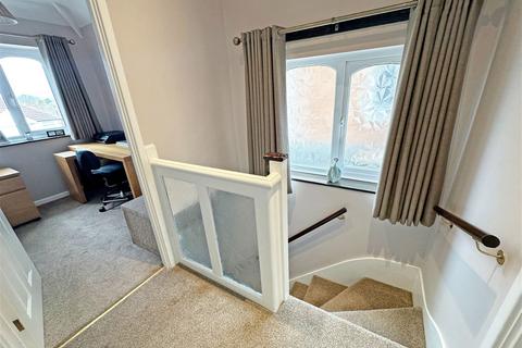 67 Berkeley Road, Shirley, Solihull, B90 2HT
