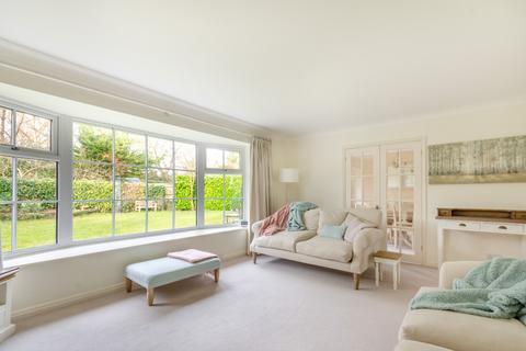 11 Deep Acres, Amersham, HP6 5NX