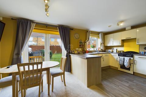 4 bedroom detached house for sale, Cupola Close, North Hykeham LN6
