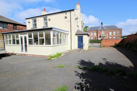 Property to rent, High Street, Prescot L34