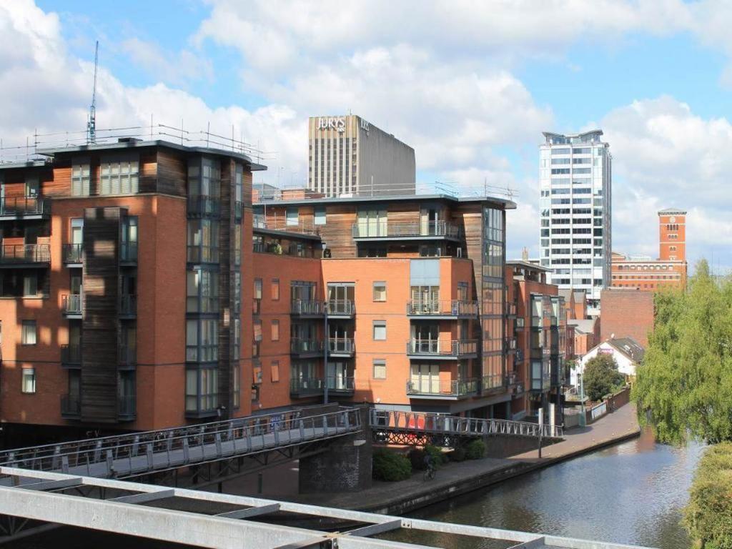 A Delightful Furnished Ground Floor Apartment