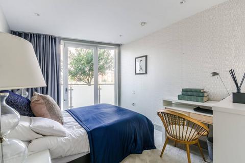 3 bedroom flat for sale, Ivory House, Clove Hitch Quay, Wandsworth Common, London, SW11